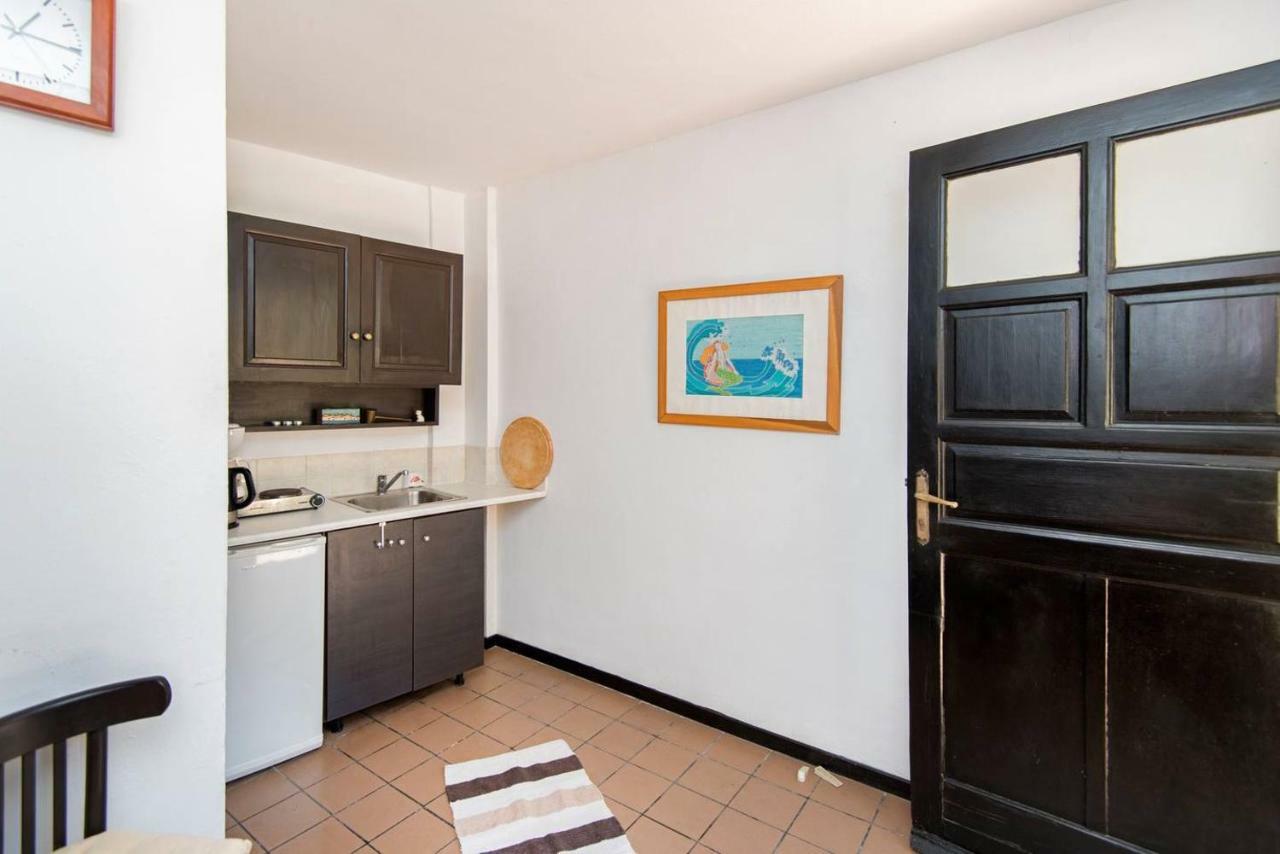 Chris Αpartments Old Town Apartment Rhodes City Exterior photo